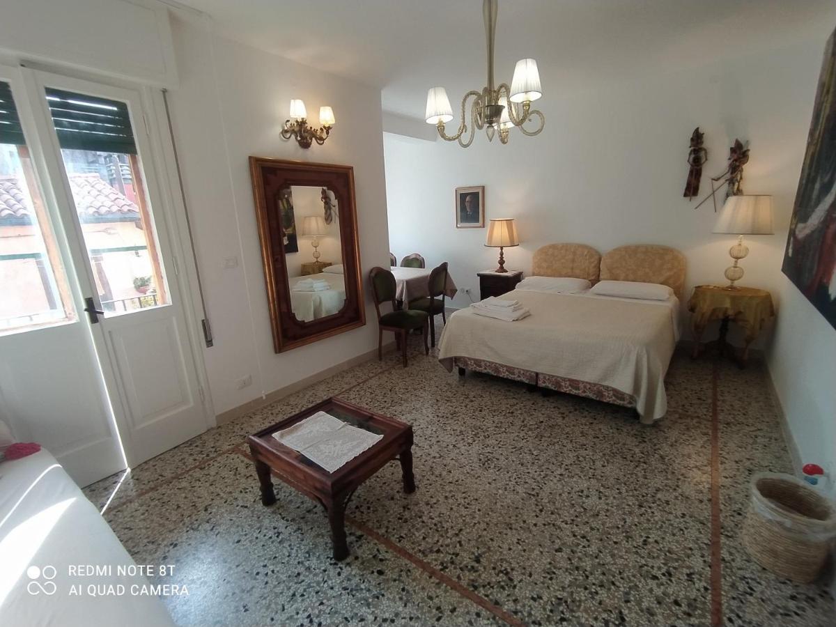 Casa Gialla البندقية المظهر الخارجي الصورة